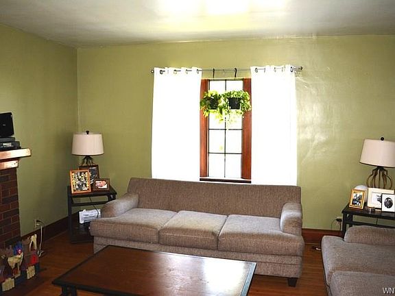 2nd image of 270 Washington Ave