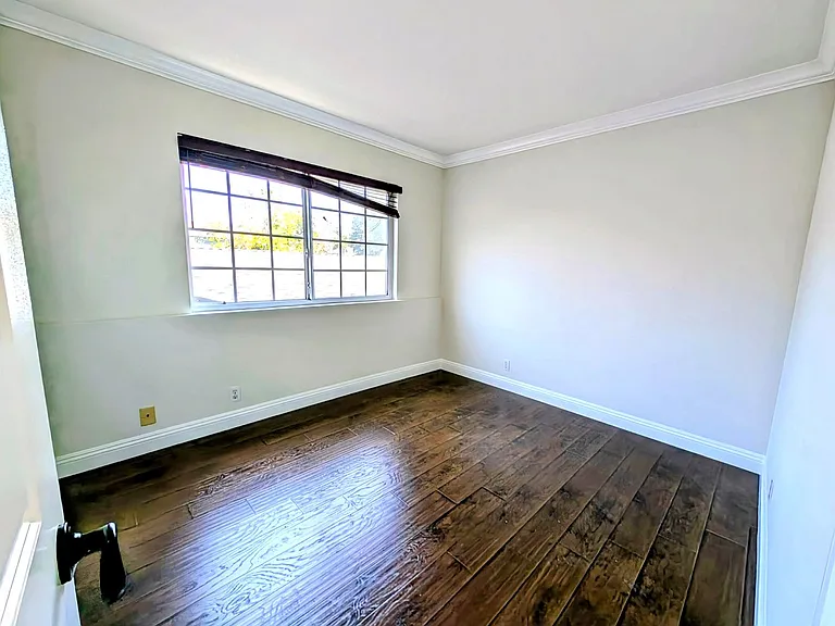 5517 E Edgemar Ave — Photo 28