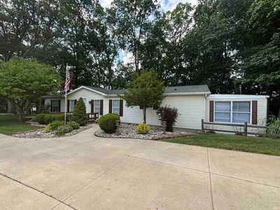 120 140th Ln, Angola, IN, 46703