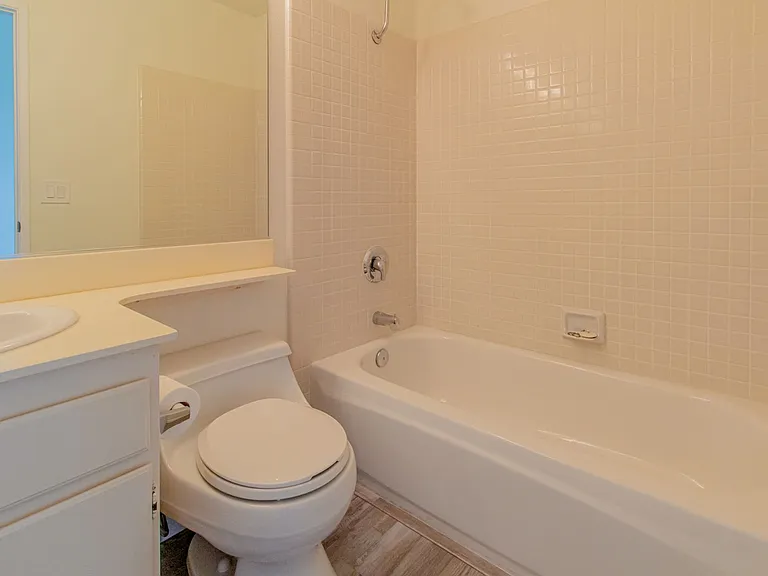 11066 Portobelo Dr — Photo 27
