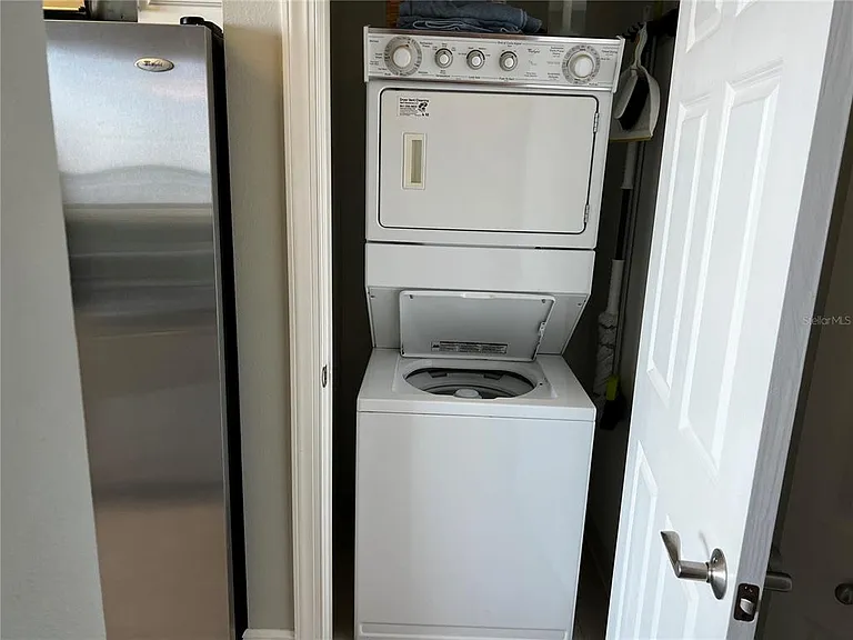 800 N Tamiami Trl #905 — Photo 18
