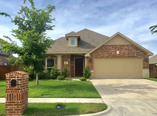 3605 Cambridge Dr, Midlothian, TX 76065