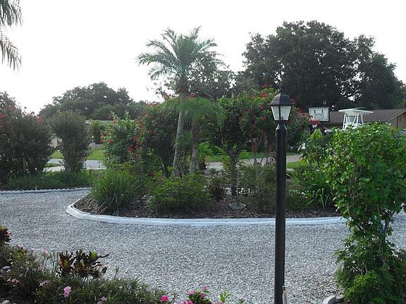 5th image of 1544 Seabreeze St