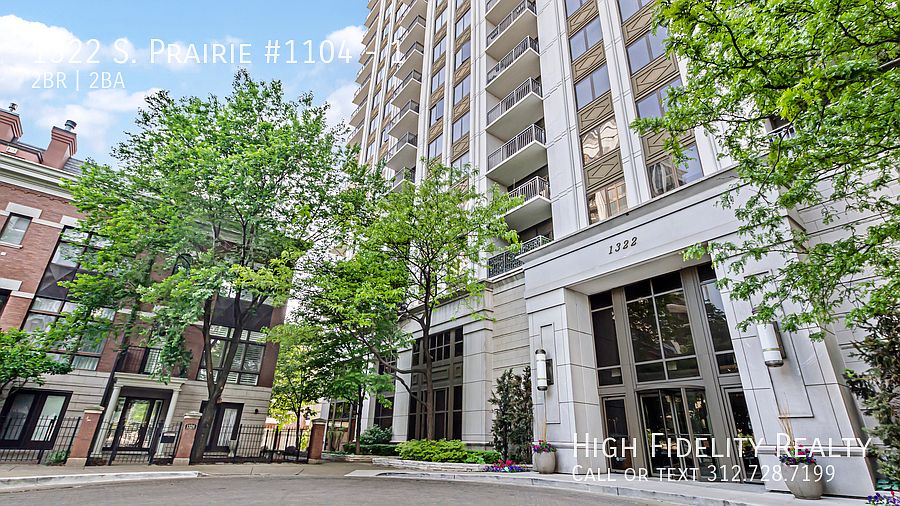 1st image of 1322 S Prairie Ave #1-1104