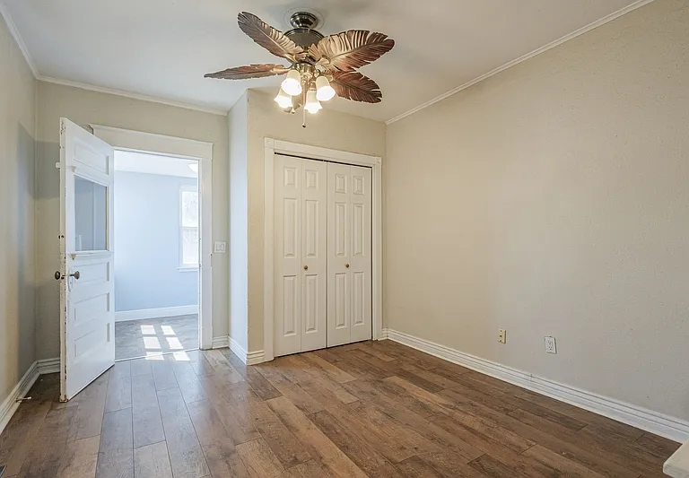 1219 Grand Ave — Photo 20