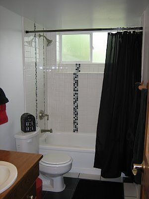 Newly updated full bath