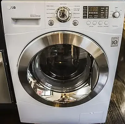 Rented by Avenues Real Estate | media 6