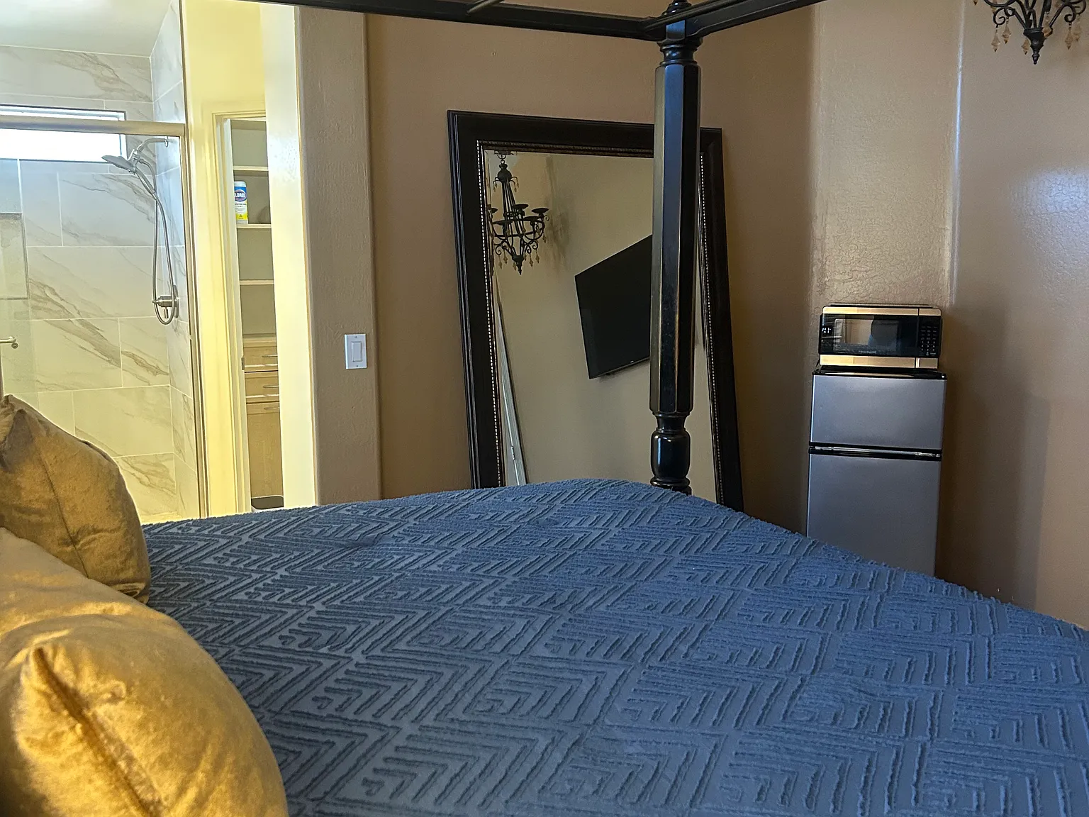 4 bed, 1385 sqft, $1,600 — Photo 2