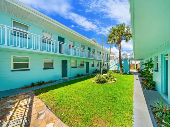 406 Tyler Ave APT 3, Cape Canaveral, FL 32920