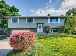 10852 W 67th Pl, Arvada, CO 80004