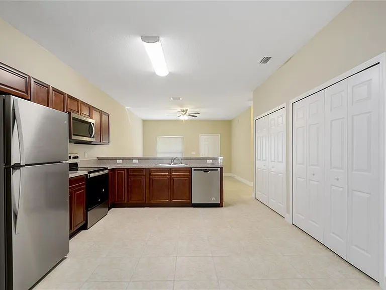 411 Blackbird Way — Photo 7