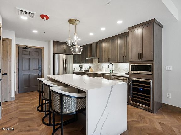 2nd image of 3000 Canyons Resort Dr #3503A