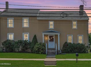 19 High Street, Allentown, NJ 08501