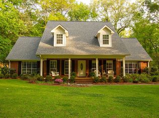 103 Danawood Ln, Vicksburg, MS 39180