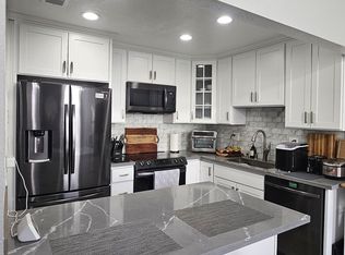 1604 Hood Rd APT E, Sacramento, CA 95825