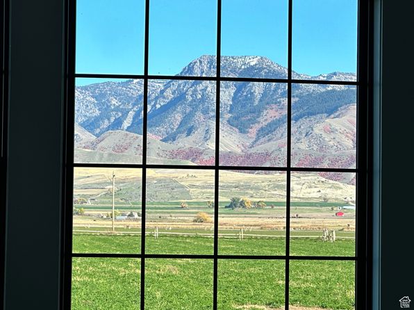 7226 Estancia Ln, Smithfield, UT 84335
