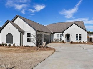 226 Kingswood Pl, Madison, MS 39110