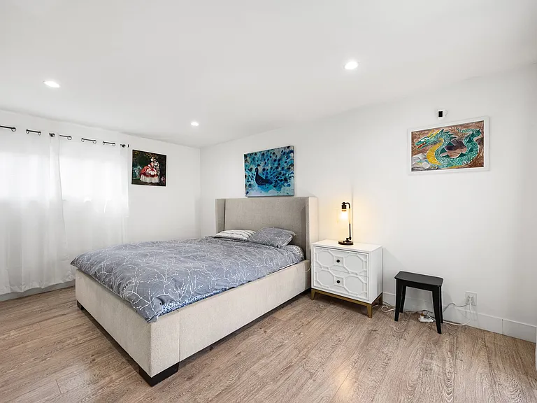 5655 Natick Ave — Photo 18