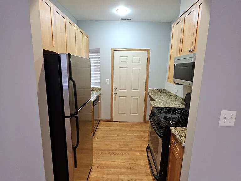 5206 S Drexel Ave #3 — Photo 6