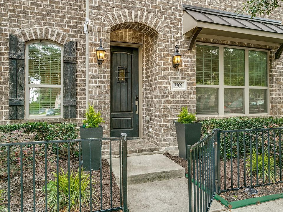 1st image of 2209 Zenith Ave