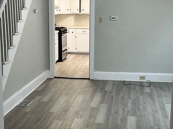 4th image of 759 Madison St