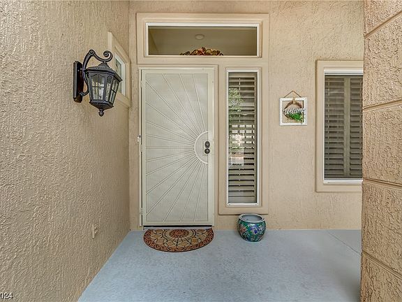 5th image of 10425 Marymont Pl