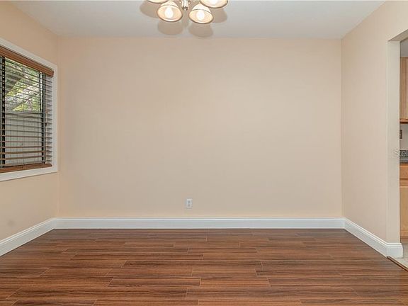 4th image of 104 Crown Oaks Way #104