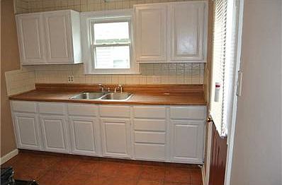 5th image of 4960 Crittenden Ave
