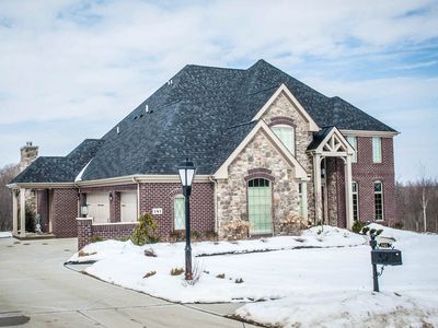 141 Majestic Dr, Mars, PA, 16046