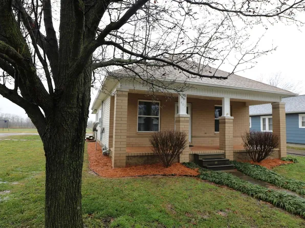 403 N Bush Ave, Hurst, IL 62949