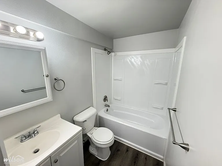 814 N 2nd St — Photo 8