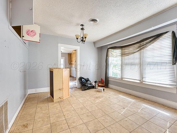 5th image of 1814 3rd Ave