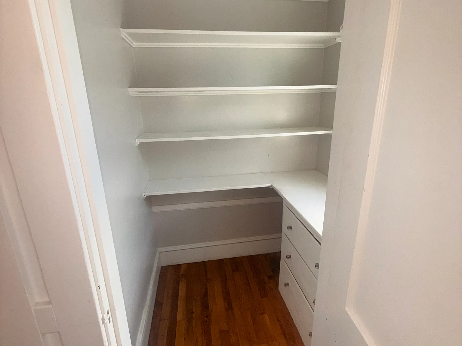 1 bed, 700 sqft, $1,995 — Photo 2