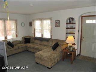3rd image of 1731 W Southern Ave