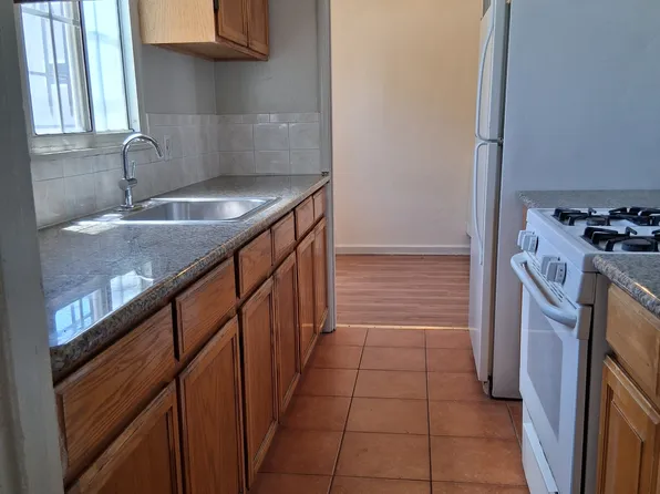 2138 High St APT B, Oakland, CA 94601