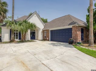 10417 Oakline Dr, Baton Rouge, LA 70809