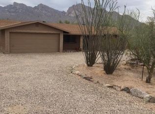 10460 N Pistachio Ave, Tucson, AZ 85737