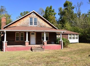 2372 Arnold Hollow Rd, Waverly, TN 37185