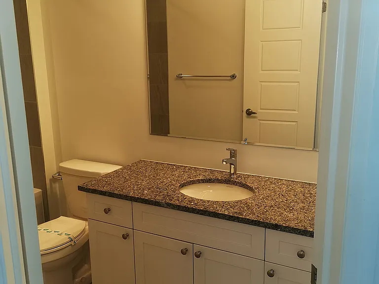 1245 Muskoka Hts — Photo 33