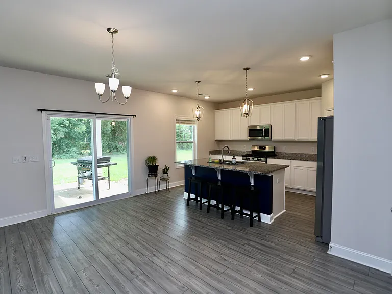 870 Curlew Cir — Photo 25