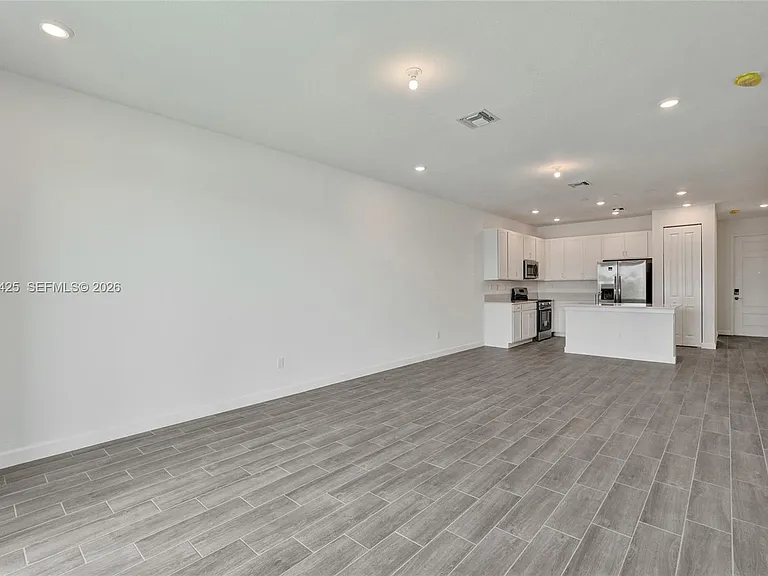 3777 Harborside Ave — Photo 8
