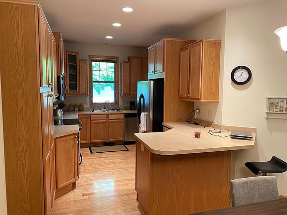 4th image of 622 Levander Way