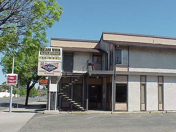 4th image of 621 B St
