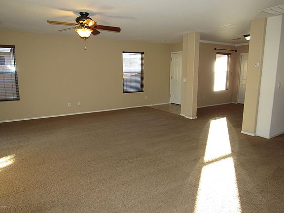 4th image of 2040 W Allens Peak Dr