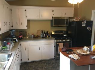 6152 Borowy Dr, Commerce Township, MI 48382