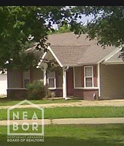 4th image of 608 Windrew Cir