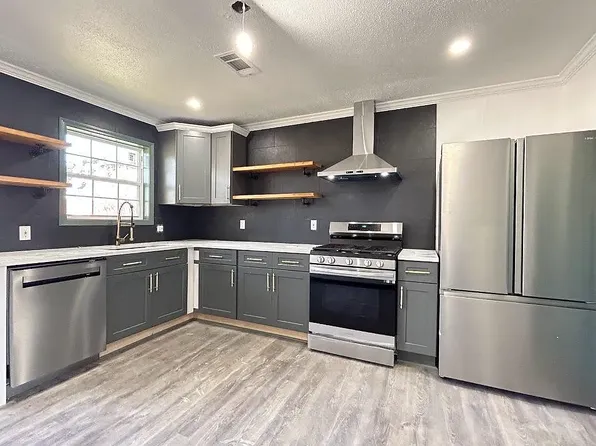 1840 W Kaywood Ln APT 10, Fayetteville, AR 72701