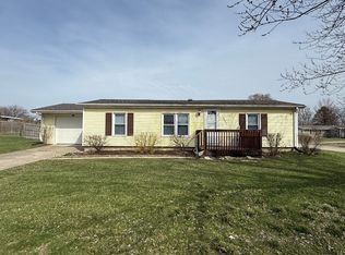 5613 Arapaho Trl, Fort Wayne, IN 46825