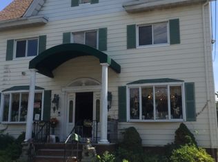 7266 Amboy Rd, Staten Island, NY 10307