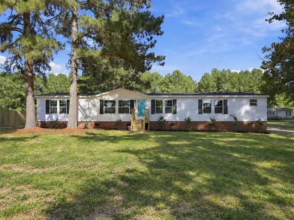 643 Lloyd Stewart Rd, Broadway, NC 27505